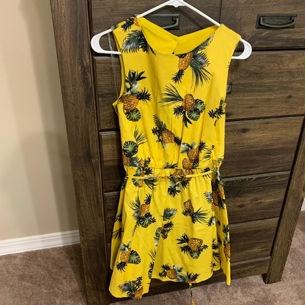 Pineapple dress!!  🍍